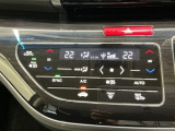 Wエアコン付きです!運転席・助手席それぞれ快適な車内でお過ごしいただけます。
