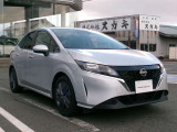 【車検・点検もおまかせください】 お買い上げ頂いたお車の整備も当社工場で行います。ディーラー基準の安心な整備でお客様の車検・点検もサポートします。