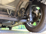 お車を安心してお乗りいただく為には、足回りの定期点検が欠かせません。サービスサポート(有償保証)では無料点検もご提供しており、安心のカーライフをお過ごしいただけるサポート体制が整っています。