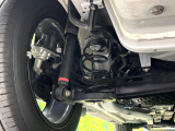 お車を安心してお乗りいただく為には、足回りの定期点検が欠かせません。サービスサポート(有償保証)では無料点検もご提供しており、安心のカーライフをお過ごしいただけるサポート体制が整っています。