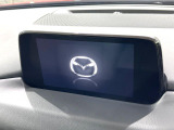 【メーカー純正ナビ】インテリアに溶け込むスタイリッシュな「専用設計」メーカーナビを装備♪視認性や操作性など基本性能にも優れ、より上質なカーライフをお楽しみいただけます。