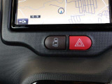 助手席側電動スライドドアの開閉はナビ画面下にあるスイッチで簡単開閉可能です!