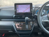 日産オリジナルナビゲーション装備しています。9インチ大画面です