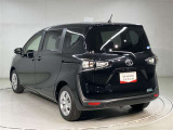 弊社の商品車両は横浜本牧にあります本部で隅々までチェックを行い、トヨタの厳しい商品基準をクリアした車両を展示しています。ご安心してお選びいただけます。