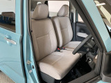 【運転席・助手席】内装ルームクリーニング済みです。しっかり綺麗にしていますので、是非、お確かめください。車に自信があるからこそ、是非一度ご来店頂き内外装も見てもらえると幸いです。