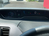 視認性の高いメーターで運転情報を的確に把握できます!