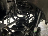 お車を安心してお乗りいただく為には、足回りの定期点検が欠かせません。サービスサポート(有償保証)では無料点検もご提供しており、安心のカーライフをお過ごしいただけるサポート体制が整っています。