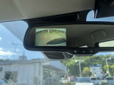 ミラーにバックモニターが映るので駐車もらくらく