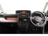 必要な装備を使いやすい位置に配置した機能的な運転席まわり。操作感や車両感覚など、ぜひ運転席に座って確かめてください。