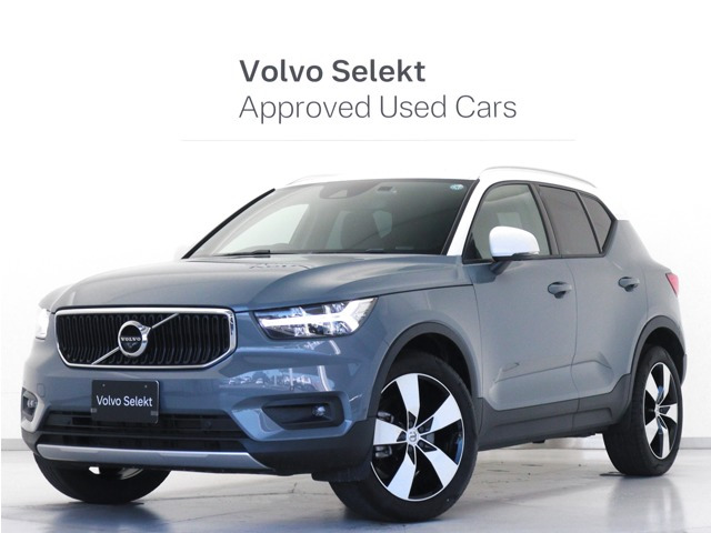 XC40 B4 モメンタム 