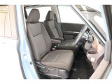 ■車内クリーニング■専門スタッフが見えないところまで徹底洗浄!車内のニオイもリフレッシュ!目に見えないところまで美しくがモットーです。だから、当店の中古車は内装にも自信があります!