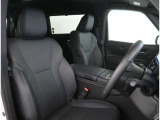 【フロントシート】運転しやすいドライバーズコックピット!ドライブが楽しくなります。