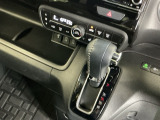 発進時から滑らかに加速する無段階変速のCVTはストップ&ゴーの多い街の中も快適です