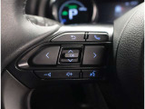 ハンドルから手を放さずに操作出来ますので、安全運転にもつながりますね