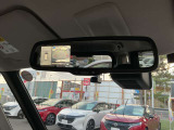 バックミラーにバックカメラの映像が確認できます