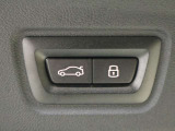 BMWライフをさらに素晴らしいものにするために、BMWカードもご用意しております。ご利用金額1,000円ごとに1ポイントたまります。BMW正規ディーラーでのご利用につきましてはポイントが2倍になります。