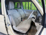 運転席シート廻りは使用感も少なく、良好な状態となっています。丁寧に使われていたことがよくわかりますね。