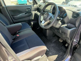コンパクトで、とても運転し易いお車です。