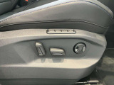 電動パワーシート(運転席のみ)