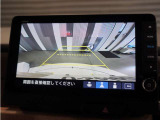 【バックカメラ】後退時も安心。リバース連動で画面が切り替わるのでとっても便利。