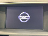 【メーカー純正ナビ】インテリアに溶け込むスタイリッシュな「専用設計」メーカーナビを装備♪視認性や操作性など基本性能にも優れ、より上質なカーライフをお楽しみいただけます。