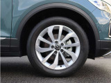 215/55R17タイヤ/7Jx17アルミホイール