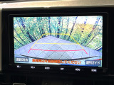 【バックカメラ】駐車時に後方がリアルタイム映像で確認できます。大型商業施設や立体駐車場での駐車時や、夜間のバック時に大活躍!運転スキルに関わらず、今や必須となった装備のひとつです!
