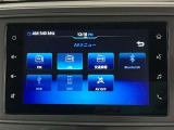 ディスプレイオーディオを装備。スマホとクルマをつなぐことでいろんなサービスが楽しめます。