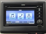 Gathers【WX-211C】ディスプレイオーディオ。ワンセグTV、CD、USB接続、Bluetoothオーディオ、ハンドフリー通話機能などを備えています。