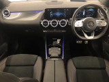 GLAクラス GLA200d 4マチック AMGライン 4WD 4WD サンルーフ