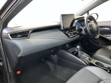 前方の見通しが良いすっきりした視界、誰でも扱いやすく運転できます。疲れにくく安心ドライブを更に快適なものにします!