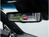 デジタルインナーミラー装備!車両後方のカメラの映像をデジタル補正で視認性を向上させてインナーミラー内に表示します♪視界を遮るものがなく、後席に同乗者がいても後方を確認しやすく安心です♪