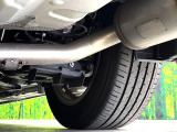 お車を安心してお乗りいただく為には、足回りの定期点検が欠かせません。サービスサポート(有償保証)では無料点検もご提供しており、安心のカーライフをお過ごしいただけるサポート体制が整っています。