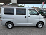 JR豊野駅から車で5分です。電車でお越しの際は、事前にご連絡を頂ければ駅までお迎えに参ります。