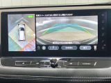 【プロパイロットパーキング】縦列駐車も車庫入れも指先だけの簡単な操作でスムースに。