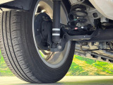 お車を安心してお乗りいただく為には、足回りの定期点検が欠かせません。サービスサポート(有償保証)では無料点検もご提供しており、安心のカーライフをお過ごしいただけるサポート体制が整っています。