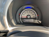 視認性の高いメーターで運転情報を的確に把握できます!