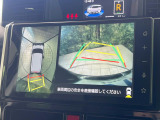 【パノラミックビューモニター】専用のカメラにより、上から見下ろしたような視点で360度クルマの周囲を確認することができます☆死角部分も確認しやすく、狭い場所での切り返しや駐車もスムーズに行えます。