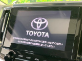 【9インチ ディスプレイオーディオ】大画面ディスプレイへお持ちのスマートフォンと連携して、ナビやbluetoothでの音楽再生が可能です♪デザインはもちろん操作性も良好!