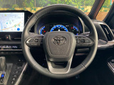 【純正革巻きステアリング】上質な革を使用することで、手にしっかり馴染みとても運転しやすいハンドルです♪