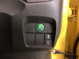 ディーラー整備士による納車前整備とアフターサービスは当店でお求めいただくのメリットのひとつです。