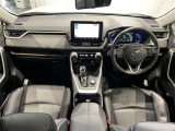 RAV4 2.5 ハイブリッド G E-Four 4WD 