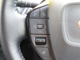 ブルートゥースに接続すれば、スマホに入れている音楽が聞けたり運転中に電話がかかってきてしまった場合もハンドルから電話を取ることができます!