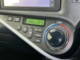 オートエアコンで快適な室内です。