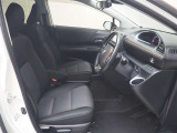 運転しやすいポジションのフロントシート