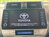 【メーカー純正ナビ】インテリアに溶け込むスタイリッシュな「専用設計」メーカーナビを装備♪視認性や操作性など基本性能にも優れ、より上質なカーライフをお楽しみいただけます。