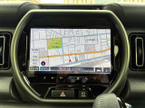 見やすく操作しやすい9インチHDディスプレイのメモリーナビを搭載。スマートフォンとの連携や、逆走注意案内・逆走警告などが、ドライブの楽しさや安心感をより高めます。