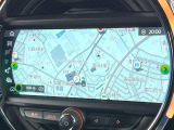 ●純正ナビ:一体感のあるナビは、高級感ある車内を演出してくれます。Bluetooth再生などオーディオ機能も充実しておりますので、運転もより楽しめます♪