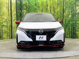 弊社では、全車『修復歴なし』のお車のみ取り扱っております。専任バイヤーによる厳選した仕入れの後、入庫後の車両チェックを行い、ネクステージが認定した高品質な中古車をご提供しております。