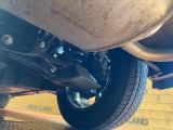 お車を安心してお乗りいただく為には、足回りの定期点検が欠かせません。サービスサポート(有償保証)では無料点検もご提供しており、安心のカーライフをお過ごしいただけるサポート体制が整っています。